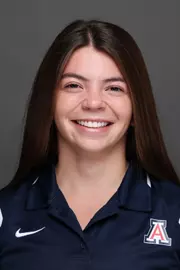 Emma Kinsey — TUCSON, ARIZ. -- Women’s swimming and diving 2025-2026 roster headshots at Photo Studio.
Aug. 28, 2025.
Photo by Madison Farwell / Arizona Athletics