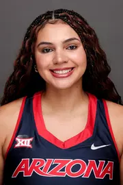 Stephanie Rondon Headshot