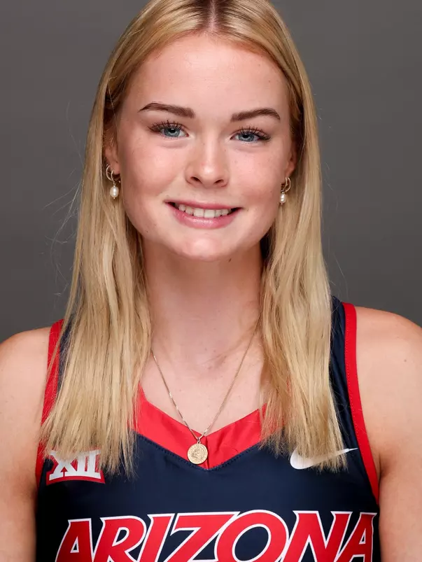 Katie Lambeth Headshot