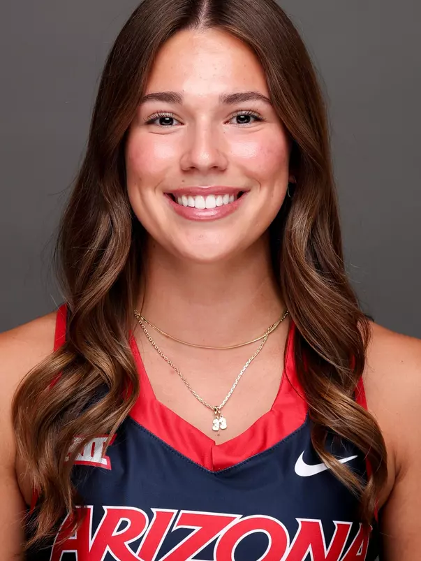 Taylor Dobbs Headshot