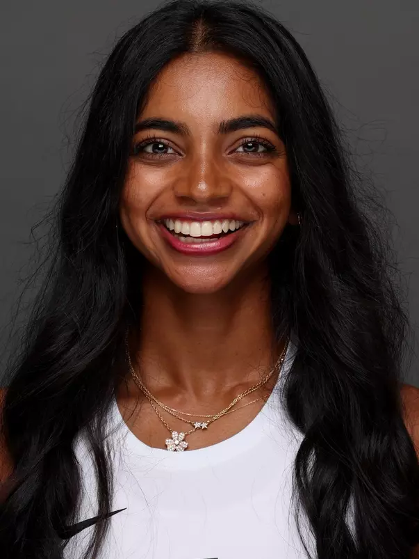 Tanvi Narendran Headshot