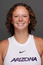 Josie Usereau Headshot
