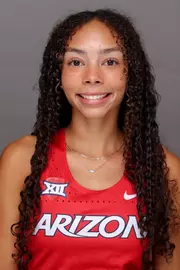 Kayla Lark Headshot