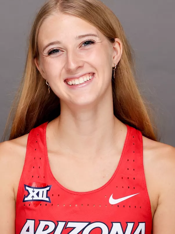 Brookyln Hanania Headshot