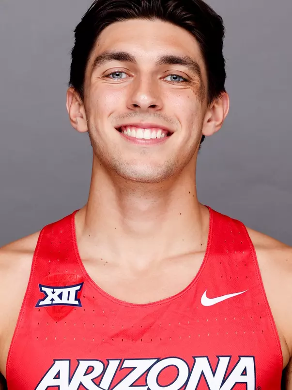 Kai Espinosa Golinski Headshot