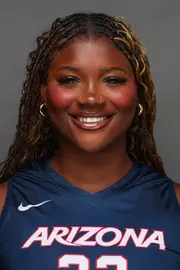 Journey Tucker Headshot