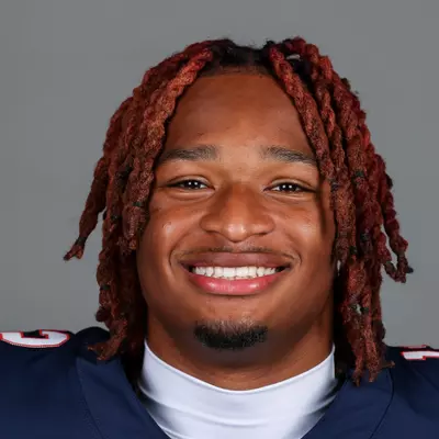 Tre Spivey headshot