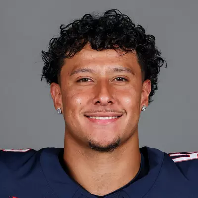 Dominic Lolesio headshot