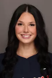 Elizabeth Moffitt Headshot
