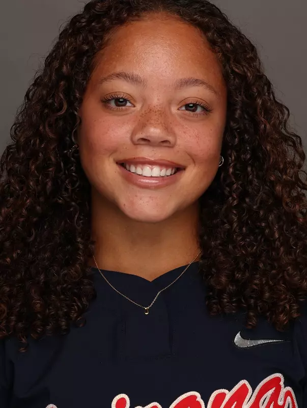 JaMaya Byrum Headshot
