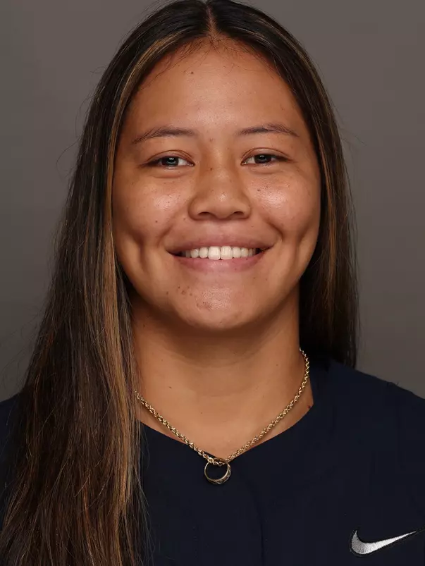Kez Lucas Headshot