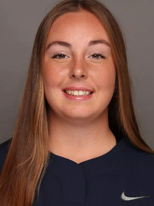 Rylie Holder Headshot