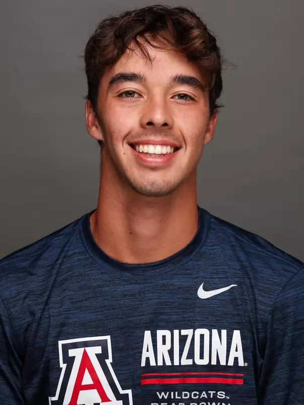 Alejandro Aricila Headshot