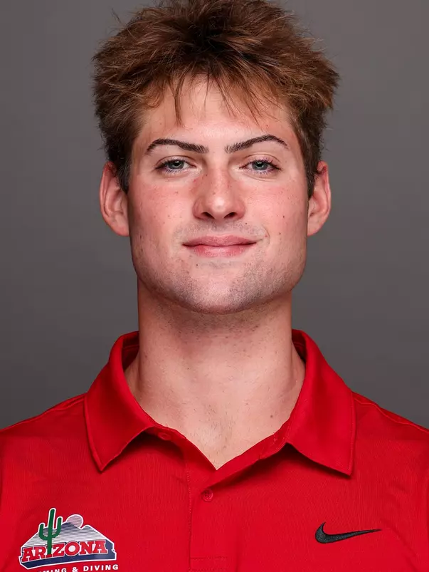 Duncan Henderson — TUCSON, ARIZ. -- Men’s Swimming and Diving Headshots at Photo Studio.
Aug. 28, 2026.
Photo by Marison Bilagody / Arizona Athletics