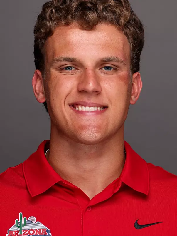 Lucas Huckabay — TUCSON, ARIZ. -- Men’s Swimming and Diving Headshots at Photo Studio.
Aug. 28, 2026.
Photo by Marison Bilagody / Arizona Athletics