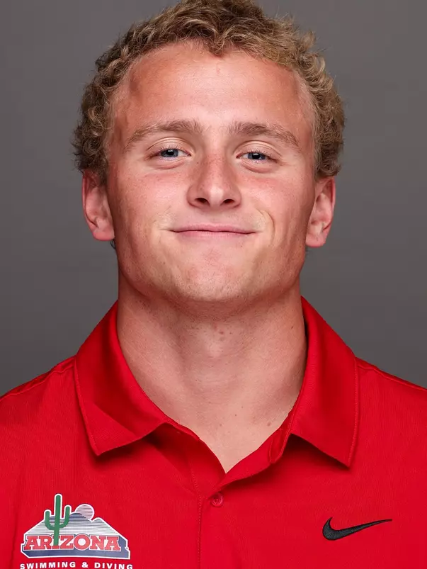 Bexson Harrison — TUCSON, ARIZ. -- Men’s Swimming and Diving Headshots at Photo Studio.
Aug. 28, 2026.
Photo by Marison Bilagody / Arizona Athletics