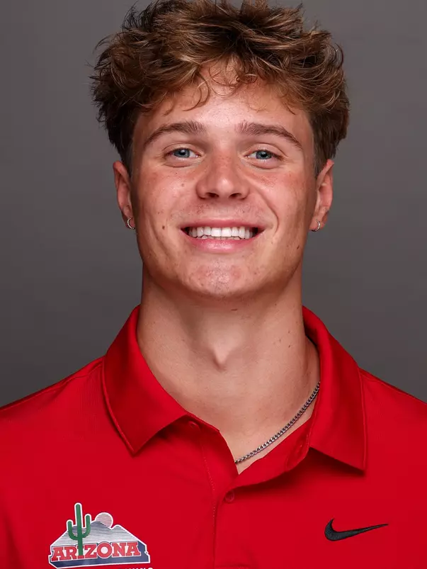 Mason Hopper — TUCSON, ARIZ. -- Men’s Swimming and Diving Headshots at Photo Studio.
Aug. 28, 2026.
Photo by Marison Bilagody / Arizona Athletics