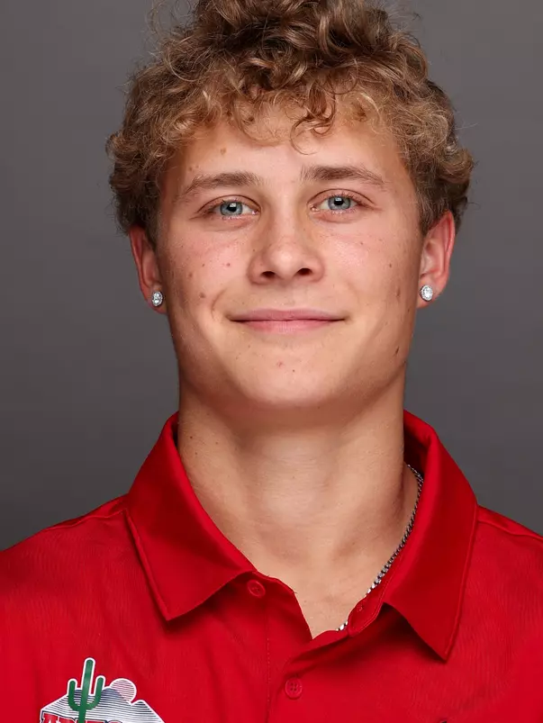 Mattias Frohloff — TUCSON, ARIZ. -- Men’s Swimming and Diving Headshots at Photo Studio.
Aug. 28, 2026.
Photo by Marison Bilagody / Arizona Athletics