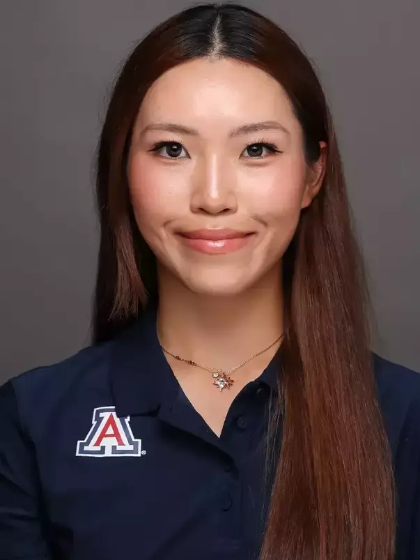 Olivia Hung - TUCSON, ARIZ. -- Women’s Golf Headshots at studio at McKale Memorial Center in ALKEME Arena
Sept. 2, 2026.
Photo by Rebecca Sasnett / Arizona Athletics