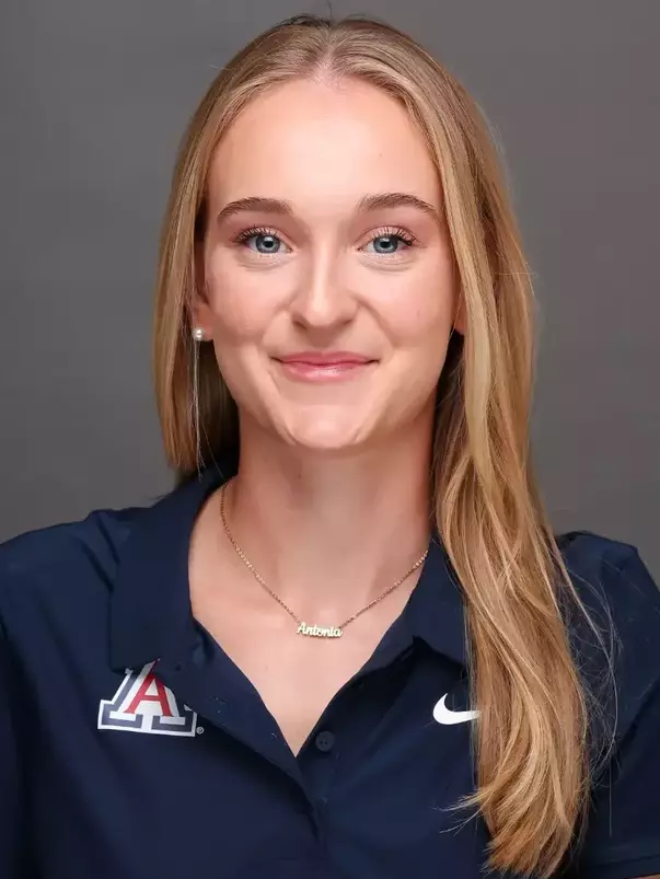 Antonia Steiner - TUCSON, ARIZ. -- Women’s Golf Headshots at studio at McKale Memorial Center in ALKEME Arena
Sept. 2, 2026.
Photo by Rebecca Sasnett / Arizona Athletics