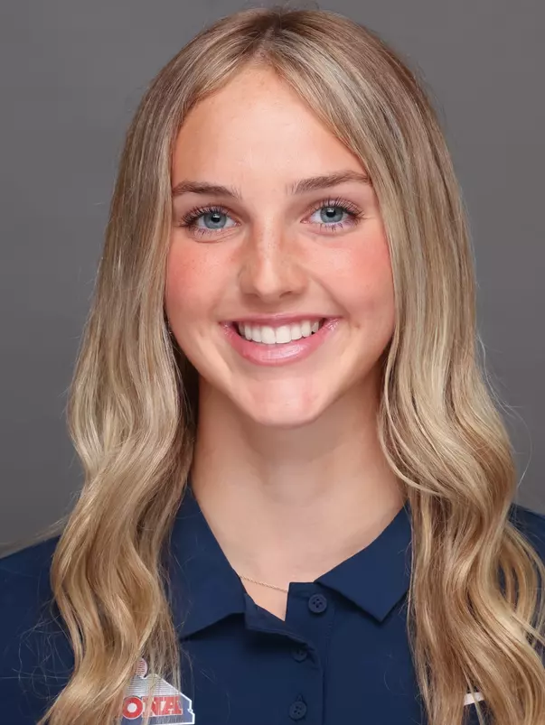 Macey deGroot — TUCSON, ARIZ. -- Women’s swimming and diving roster headshots at Photo Studio.
Aug. 29, 2026.
Photo by Mike Christy / Arizona Athletics