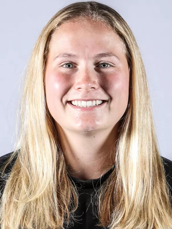 Athletics – Soccer – Media Day – Team Photo – Ring Presentation – 07/16/2018