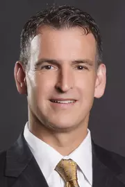 Mack Rhoades