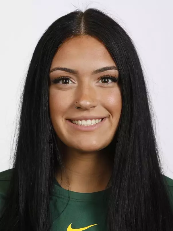Faith Coor headshot 2019-20