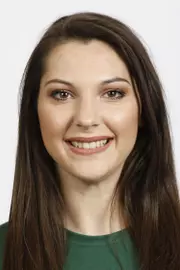 Elise Manning headshot 2019-20