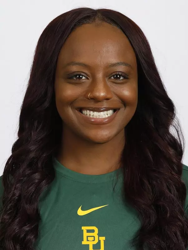 Dayandrea Thompson headshot 2019-20