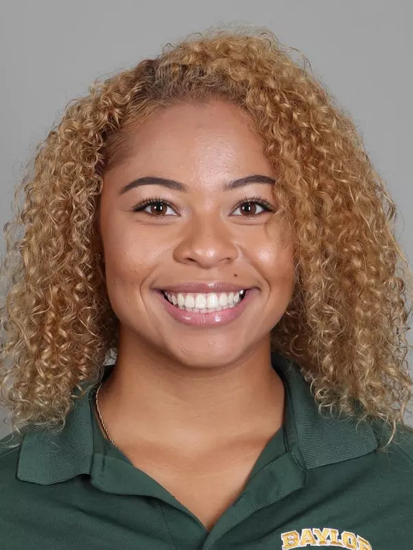 Alexis Fowlkes headshot 2019