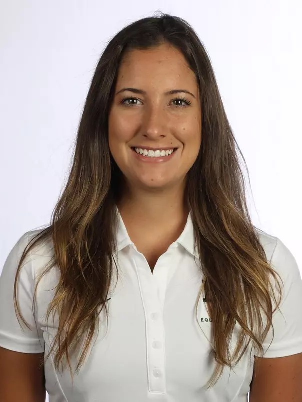 Caroline Fuller Headshot 20-21
