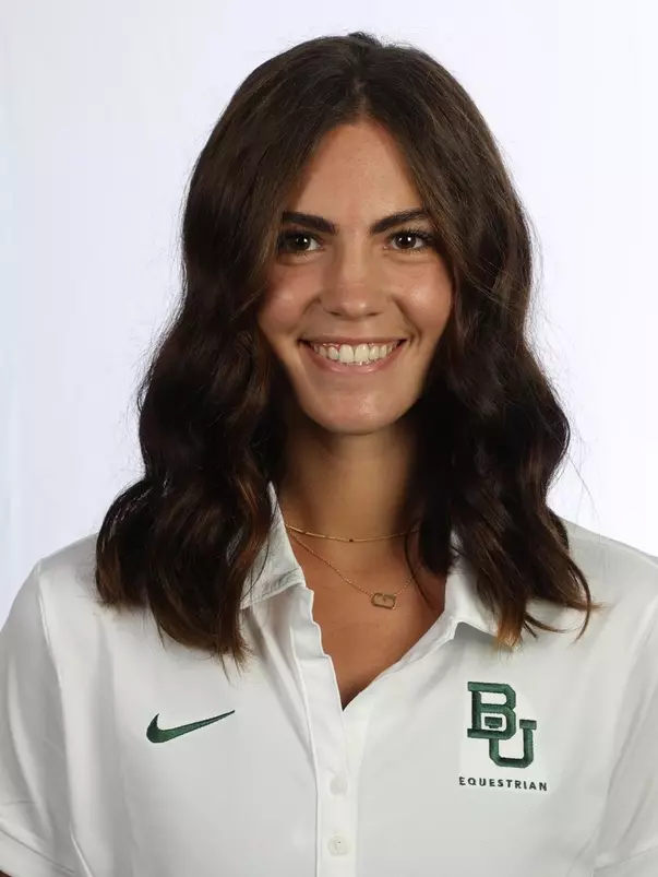 Gia Gulino Headshot 20-21
