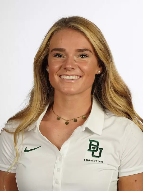Madi Mitchell Headshot 20-21