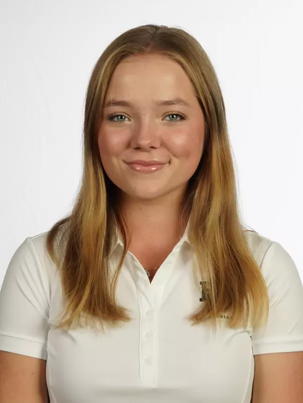 Tatum Mitchell Headshot 20-21
