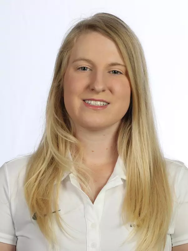 Rachel Powell Headshot 20-21