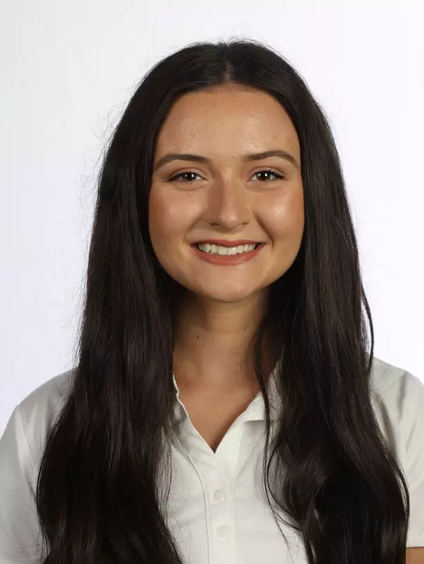Andie Pratt Headshot 20-21