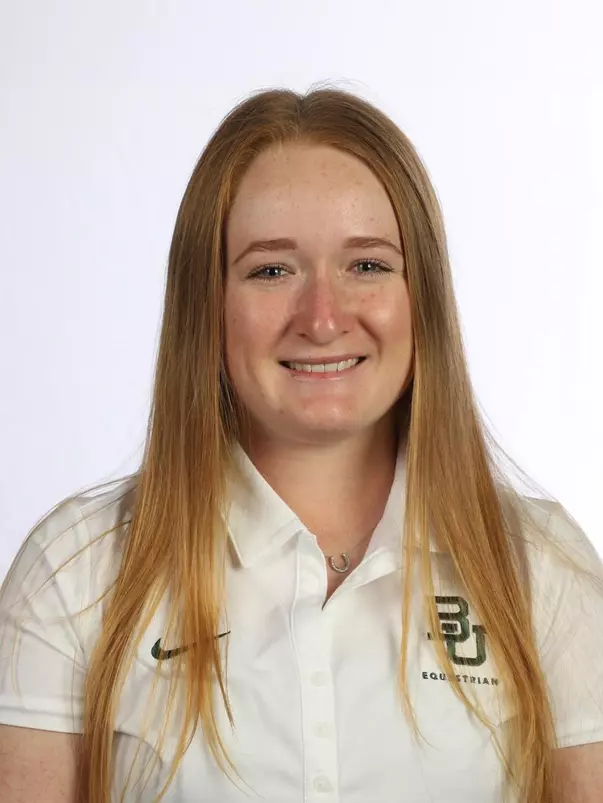 Skylar Rogalny Headshot 20-21
