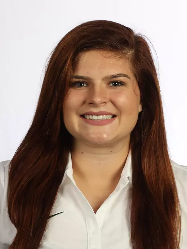 Carly Salter Headshot 20-21