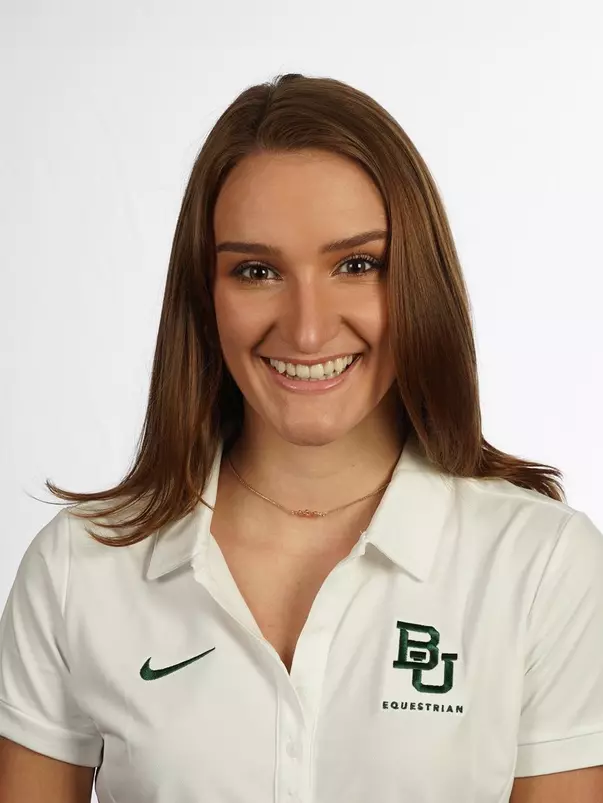 Hannah Stokan Headshot 20-21