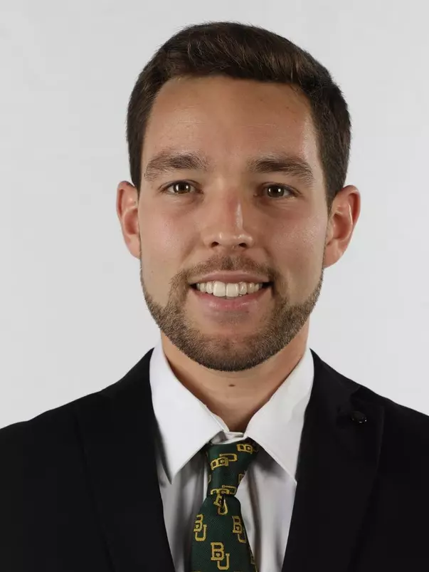 Sven Lah 2021 Headshot