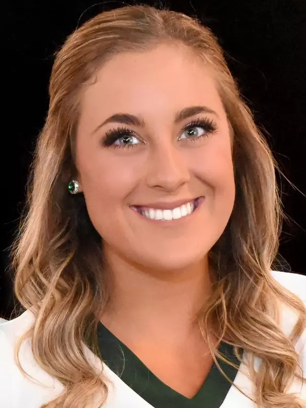 abigail walton headshot