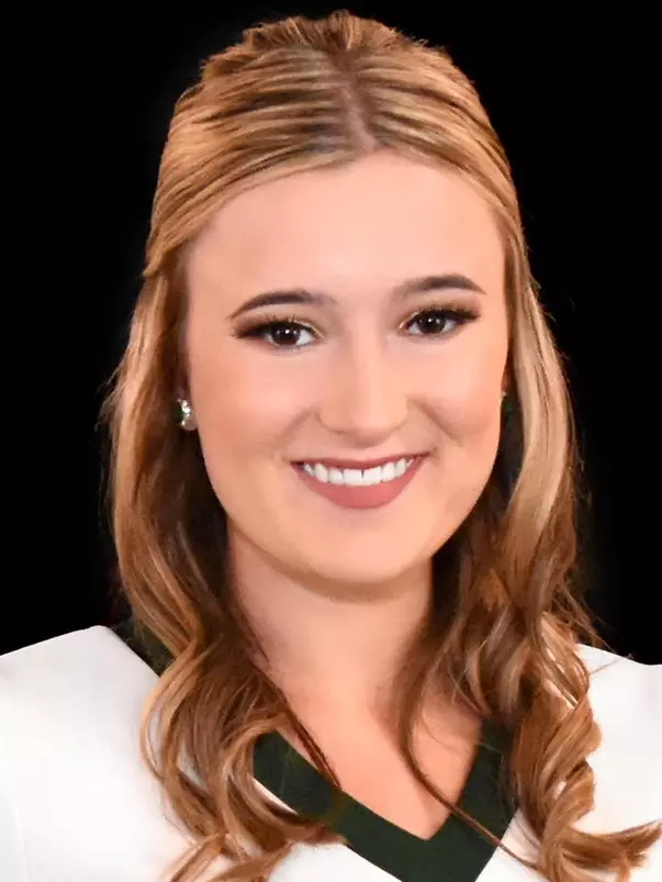 Grace Crump Headshot