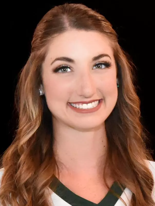 Karsen Burns headshot