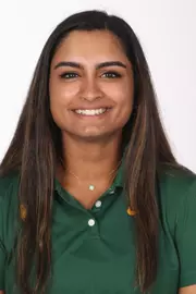 Gurleen Kaur_2021-22 HEadshot