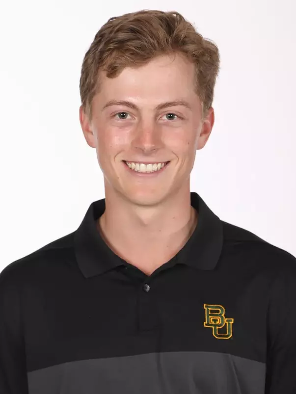 Scout McNealy_Headshot_2021-22