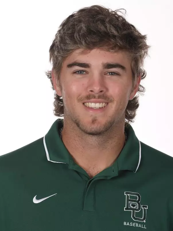 Casen Neumann 2022 Headshot