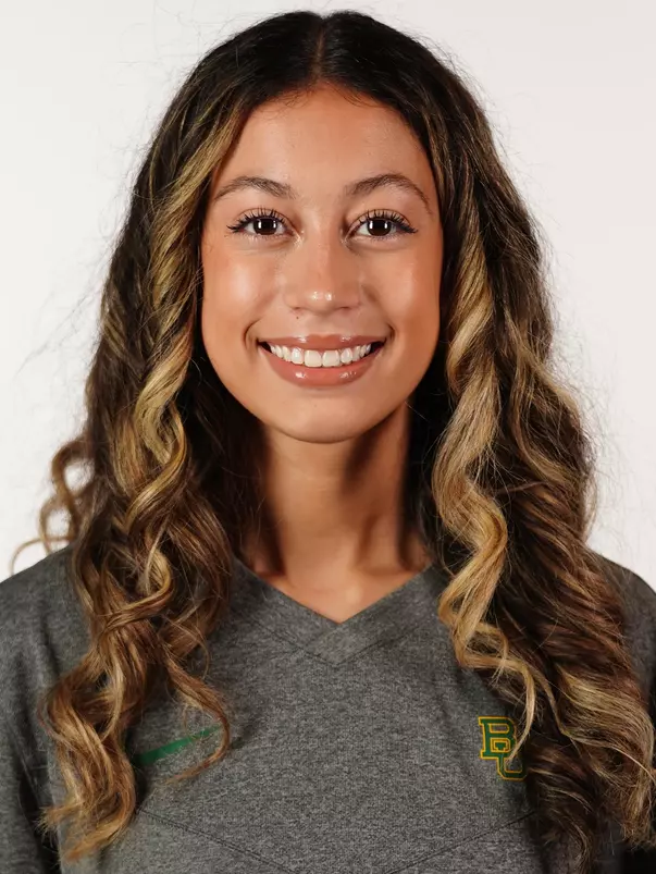 Talia De La Cruz 2023 A&T Headshot