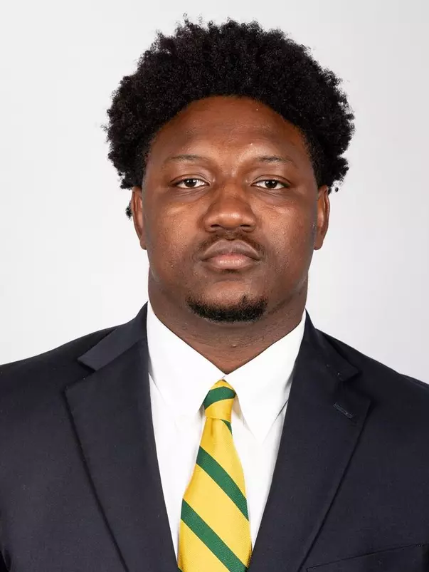 Devonte Tezino Headshot