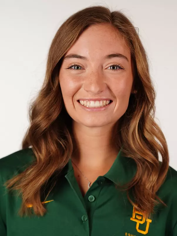 Lauren Stebbins Headshot 2022